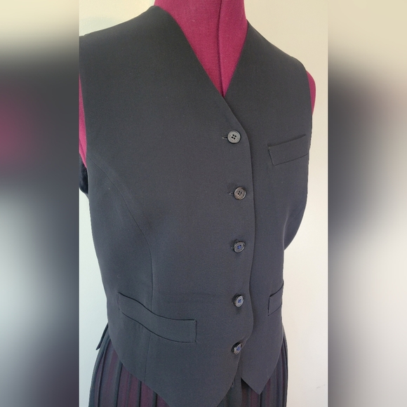 Morgane Le Fay Dress - Picture 4 of 9